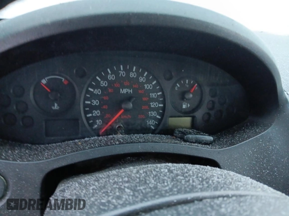 2006 Ford Focus SE z VIN 1FAHP36N66W229295, wystawiony jako Copart lot #52827185 z przebiegiem Nie podano mil oraz Nie do naprawy • Non repairable. Historia ofert i sprzedaży dostępna na DreamBid. Obrazek 9.