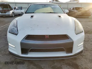 2012 Nissan GT-R Premium z VIN JN1AR5EF3CM251325, wystawiony jako Copart lot #77342524 z przebiegiem 70 923 mil mil oraz Szkoda całkowita • Salvage title. Historia ofert i sprzedaży dostępna na DreamBid. Obrazek 5.