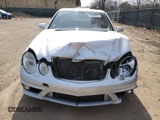 2007 Mercedes-Benz E 63 AMG with VIN WDBUF77X67B040480, listed as a Copart auction lot 47549575 with 206,402 mi miles and Salvage Title. Bid and sale history available at carsss.com. Image 5.
