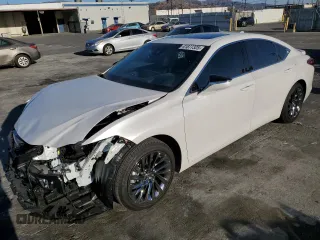 2024 Lexus ES 300h Luxury с VIN 58AEA1C16RU047265, выставлен на аукционе Copart как лот 41877325 с пробегом 2 439 миль миль и Списание • Salvage title. История ставок и продаж доступна на DreamBid. Изображение 1.
