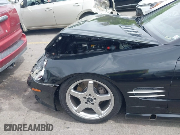 2003 Mercedes-Benz SL 500 with VIN WDBSK75FX3F029398, listed as a IAAI auction lot 42289295 with Not provided miles and . Bid and sale history available at DreamBid. Image 6.