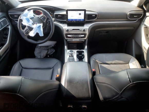 2022 Ford Explorer XLT with VIN 1FMSK8DH8NGA24204, listed as a Copart auction lot 60162555 with 34,923 mi miles and Salvage title. Bid and sale history available at DreamBid. Image 8.