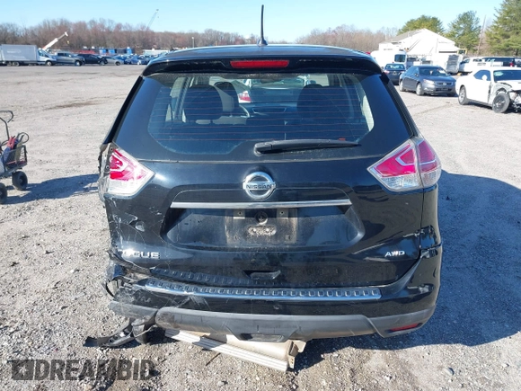 2015 Nissan Rogue S with VIN KNMAT2MV6FP540952, listed as a IAAI auction lot 41858193 with 70,382 mi miles. Bid and sale history available at carsss.com. Image 16.