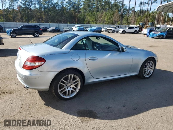 2007 Mercedes-Benz SLK 350 with VIN WDBWK56FX7F149048, listed as a Copart auction lot 84550844 with 90,776 mi miles and Clean title. Bid and sale history available at DreamBid. Image 3.