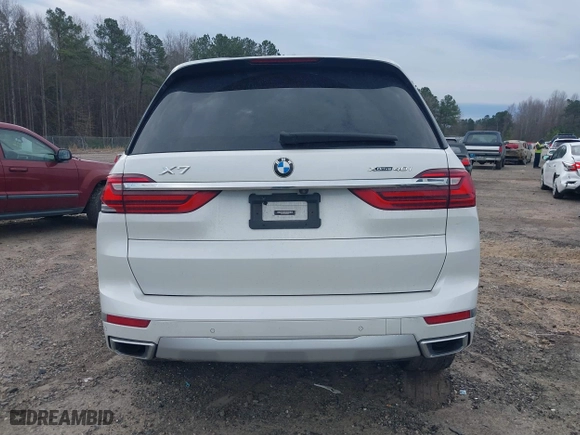 2022 BMW X7 xDrive40i with VIN 5UXCW2C03N9K30717, listed as a IAAI auction lot 41729944 with 47,997 mi miles. Bid and sale history available at carsss.com. Image 16.