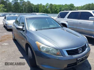 2010 Honda Accord EX-L z VIN 1HGCP2F86AA178672, wystawiony jako IAAI lot #42317753 z przebiegiem 126 750 mil mil oraz . Historia ofert i sprzedaży dostępna na DreamBid. Obrazek 1.