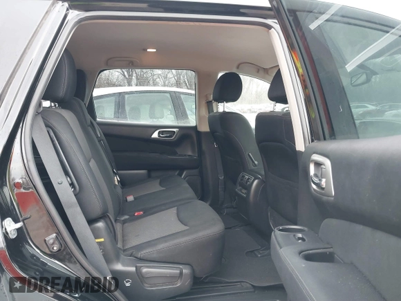 2017 Nissan Pathfinder SL with VIN 5N1DR2MM9HC664948, listed as a IAAI auction lot 41213747 with 93,521 mi miles. Bid and sale history available at carsss.com. Image 8.