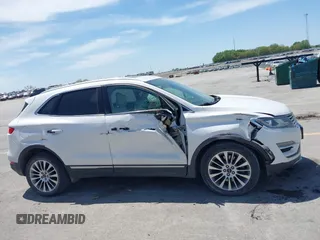 2017 Lincoln MKC Reserve with VIN 5LMTJ3DH6HUL13417, listed as a IAAI auction lot 42231525 with 150,762 mi miles and . Bid and sale history available at DreamBid. Image 13.