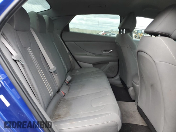 2023 Hyundai Elantra Blue z VIN KMHLM4AJ7PU077401, wystawiony jako Copart lot #49180065 z przebiegiem 55 927 mil mil oraz Szkoda całkowita • Salvage title. Historia ofert i sprzedaży dostępna na DreamBid. Obrazek 10.