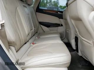 2016 Lincoln MKC Reserve with VIN 5LMTJ3DH3GUJ11911, listed as a Copart auction lot 58439465 with 107,441 mi miles and Salvage title. Bid and sale history available at DreamBid. Image 11.