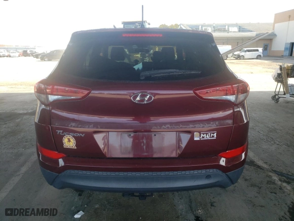 2018 Hyundai Tucson SE with VIN KM8J23A46JU623632, listed as a Copart auction lot 48915425 with 114,674 mi miles and Salvage Title. Bid and sale history available at carsss.com. Image 6.