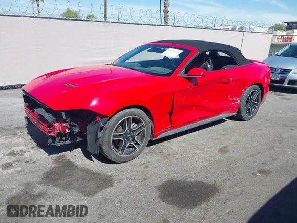 2022 Ford Mustang EcoBoost z VIN 1FATP8UHXN5119035, wystawiony jako IAAI lot #42279729 z przebiegiem 55 742 mil mil oraz . Historia ofert i sprzedaży dostępna na DreamBid. Obrazek 2.