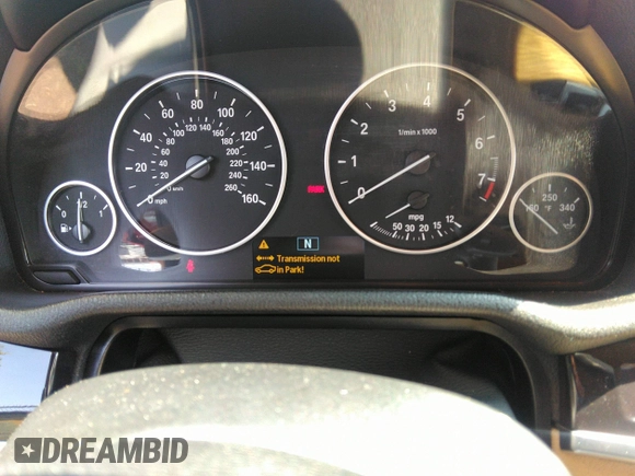 2014 BMW X3 xDrive28i z VIN 5UXWX9C58E0D33105, wystawiony jako IAAI lot #42427201 z przebiegiem 68 249 mil mil oraz . Historia ofert i sprzedaży dostępna na DreamBid. Obrazek 7.