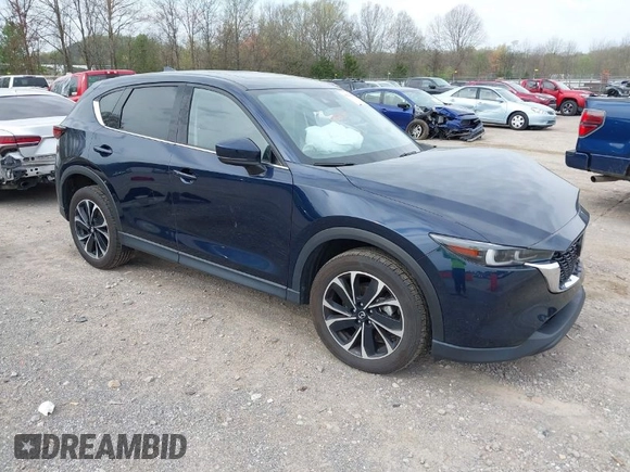 2022 Mazda CX-5 2.5 S Premium Plus Package with VIN JM3KFBEM1N0527915, listed as a IAAI auction lot 41942476 with 40,145 mi miles. Bid and sale history available at carsss.com. Image 1.