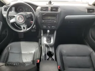 2013 Volkswagen Jetta SE with VIN 3VWDP7AJ2DM408755, listed as a Copart auction lot 59272925 with 244,475 mi miles and Salvage title. Bid and sale history available at DreamBid. Image 8.