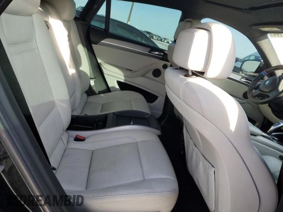 2010 BMW X6 M with VIN 5YMGZ0C57ALK13322, listed as a Copart auction lot 84522144 with 166,677 mi miles and Clean Title. Bid and sale history available at carsss.com. Image 11.