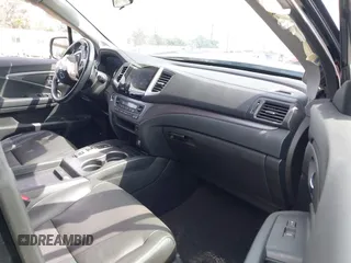 2020 Honda Ridgeline RTL with VIN 5FPYK3F53LB030107, listed as a IAAI auction lot 41933517 with 93,373 mi miles and . Bid and sale history available at DreamBid. Image 5.
