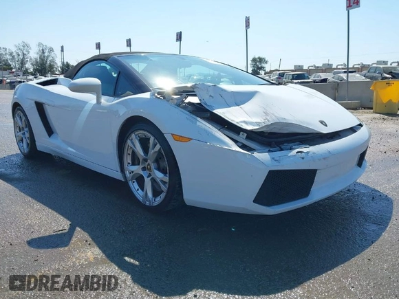 2008 Lamborghini Gallardo z VIN ZHWGU22T18LA07324, wystawiony jako IAAI lot #41835407 z przebiegiem 26 552 mil mil oraz . Historia ofert i sprzedaży dostępna na DreamBid. Obrazek 1.