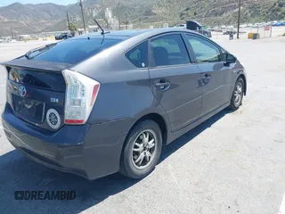 2011 Toyota Prius I with VIN JTDKN3DU5B0250166, listed as a IAAI auction lot 41984071 with 263,991 mi miles. Bid and sale history available at carsss.com. Image 4.