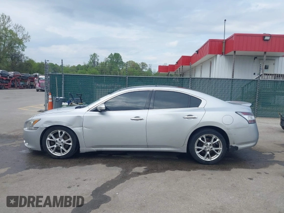 2014 Nissan Maxima S with VIN 1N4AA5AP3EC498006, listed as a IAAI auction lot 42114320 with 162,451 mi miles and . Bid and sale history available at DreamBid. Image 14.