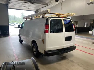 2015 Chevrolet Express Cargo with VIN 1GCWGFCG0F1145334, listed as a IAAI auction lot 42610461 with 143,162 mi miles and . Bid and sale history available at DreamBid. Image 39.