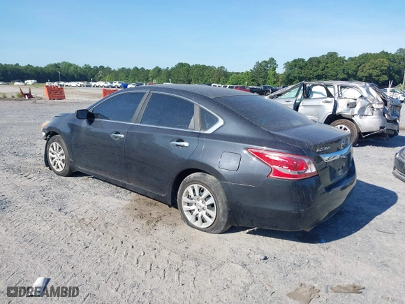 2013 Nissan Altima 2.5 SL with VIN 1N4AL3AP8DC207206, listed as a IAAI auction lot 39507311 with 173,710 mi miles. Bid and sale history available at carsss.com. Image 3.