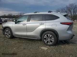 2023 Toyota Highlander L with VIN 5TDKDRBH2PS014431, listed as a Copart auction lot 45915725 with 46,813 mi miles and Salvage Title. Bid and sale history available at carsss.com. Image 2.