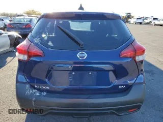 2019 Nissan Kicks S with VIN 3N1CP5CU7KL533458, listed as a Copart auction lot 42202135 with 126,323 mi miles and Salvage Title. Bid and sale history available at carsss.com. Image 6.