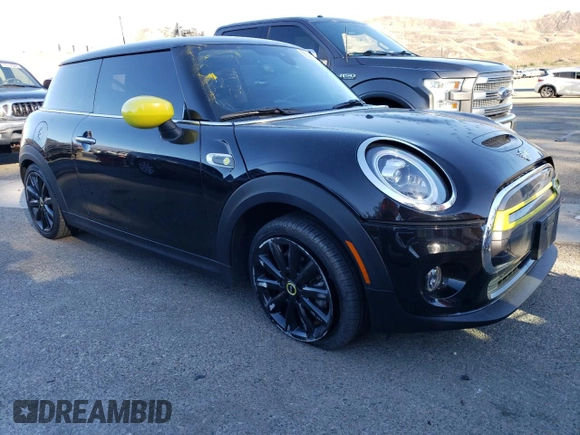 2020 MINI Hardtop Cooper SE with VIN WMWXP3C07L2M43632, listed as a Copart auction lot 79242974 with 45,373 mi miles and Salvage Title. Bid and sale history available at DreamBid. Image 4.