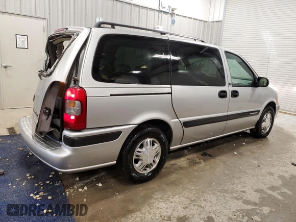 2004 Chevrolet Venture LS z VIN 1GNDX03E94D188172, wystawiony jako Copart lot #49415665 z przebiegiem 190 876 mil mil oraz Tytuł czysty. Historia ofert i sprzedaży dostępna na DreamBid. Obrazek 3.