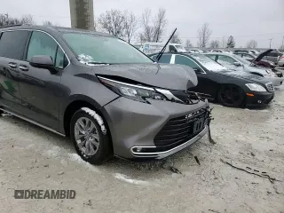 2024 Toyota Sienna XLE with VIN 5TDYSKFC8RS150152, listed as a Copart auction lot 86604424 with 22,485 mi miles and Salvage Title. Bid and sale history available at DreamBid. Image 14.