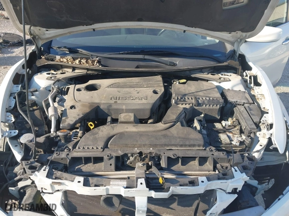 2016 Nissan Altima 2.5 SL with VIN 1N4AL3AP5GC262054, listed as a IAAI auction lot 41626450 with 147,226 mi miles. Bid and sale history available at carsss.com. Image 10.