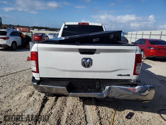 2020 Ram 2500 Tradesman with VIN 3C6UR5HJ7LG248383, listed as a Copart auction lot 83385054 with 55,688 mi miles and Non Repairable. Bid and sale history available at carsss.com. Image 6.