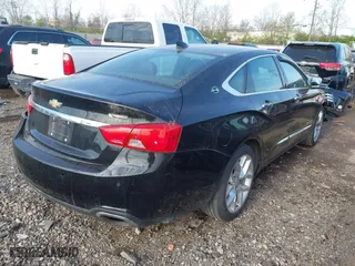 2018 Chevrolet Impala Premier with VIN 2G1125S35J9121674, listed as a IAAI auction lot 42062172 with 149,034 mi miles. Bid and sale history available at carsss.com. Image 4.