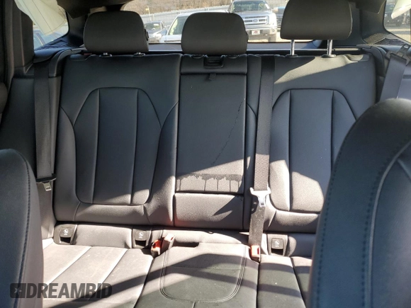 2019 BMW X3 sDrive30i with VIN 5UXTR7C58KLR43790, listed as a Copart auction lot 85580764 with 0 mi miles and Salvage Title. Bid and sale history available at carsss.com. Image 10.