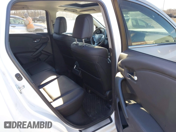 2017 Acura RDX w/Technology Pkg with VIN 5J8TB3H59HL010935, listed as a IAAI auction lot 41580699 with 1 mi miles. Bid and sale history available at carsss.com. Image 8.