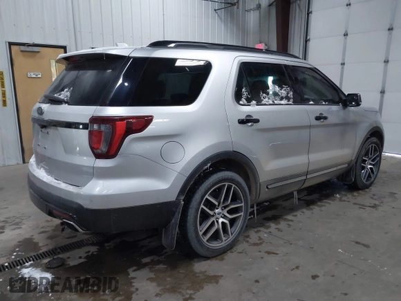 2017 Ford Explorer Sport z VIN 1FM5K8GT6HGA99307, wystawiony jako IAAI lot #41531536 z przebiegiem 128 911 mil mil oraz . Historia ofert i sprzedaży dostępna na DreamBid. Obrazek 4.