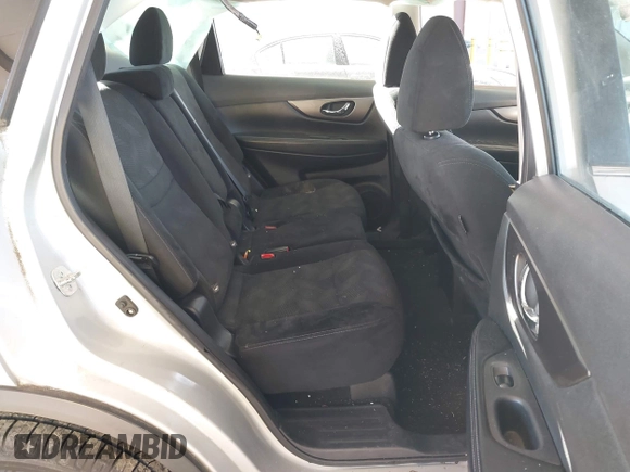 2016 Nissan Rogue SL with VIN 5N1AT2MT4GC797224, listed as a IAAI auction lot 41511302 with 140,674 mi miles. Bid and sale history available at carsss.com. Image 8.