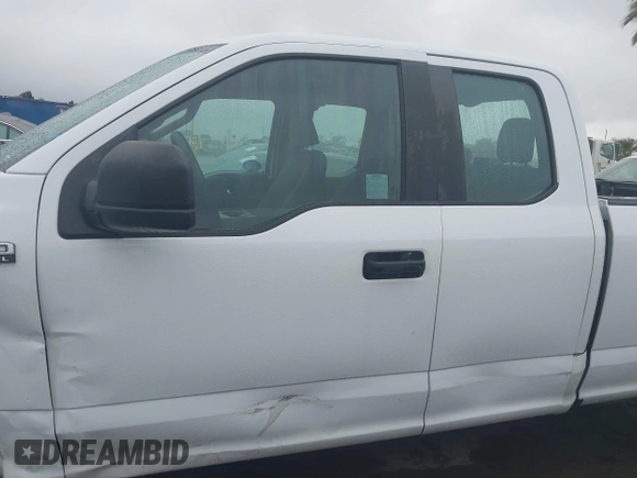 2015 Ford F-150 XL with VIN 1FTEX1C80FKE54884, listed as a IAAI auction lot 41739104 with 177,131 mi miles. Bid and sale history available at carsss.com. Image 15.