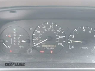 2000 Toyota Camry CE z VIN 4T1BG22K6YU620043, wystawiony jako IAAI lot #42425130 z przebiegiem 157 080 mil mil oraz . Historia ofert i sprzedaży dostępna na DreamBid. Obrazek 7.