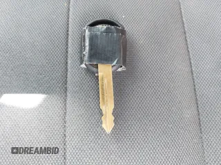 2011 Ford Escape XLT с VIN 1FMCU9D72BKC01477, выставлен на аукционе IAAI как лот 42702010 с пробегом 225 814 миль миль и . История ставок и продаж доступна на DreamBid. Изображение 11.