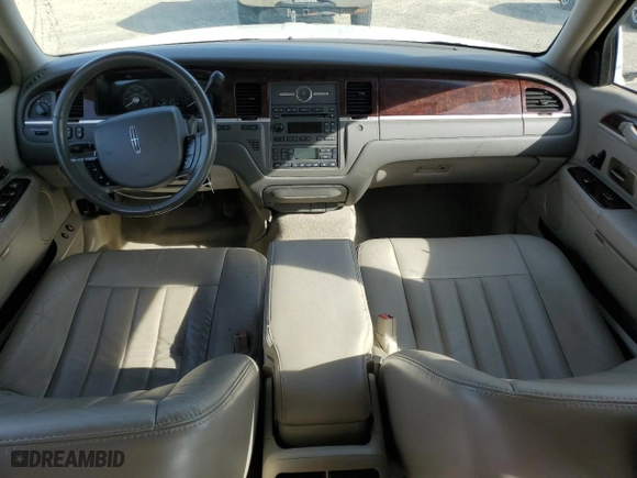 2007 Lincoln Town Car Signature with VIN 1LNHM81W37Y638002, listed as a Copart auction lot 45715885 with 113,064 mi miles and Salvage Title. Bid and sale history available at carsss.com. Image 8.