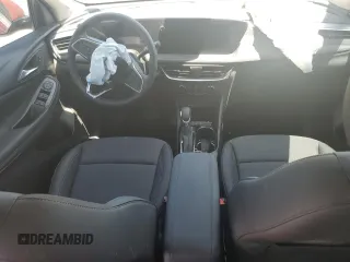 2024 Buick Encore GX Preferred z VIN KL4AMBSL2RB167581, wystawiony jako Copart lot #66429785 z przebiegiem Nie podano mil oraz Szkoda całkowita • Salvage title. Historia ofert i sprzedaży dostępna na DreamBid. Obrazek 8.