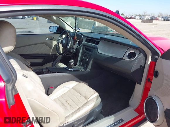 2011 Ford Mustang V6 with VIN 1ZVBP8AM7B5169858, listed as a IAAI auction lot 41797997 with 172,906 mi miles and . Bid and sale history available at carsss.com. Image 5.