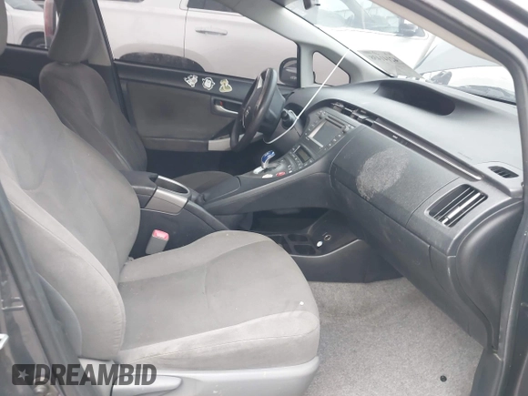 2013 Toyota Prius One with VIN JTDKN3DU9D1630396, listed as a IAAI auction lot 42141438 with 96,295 mi miles. Bid and sale history available at carsss.com. Image 5.