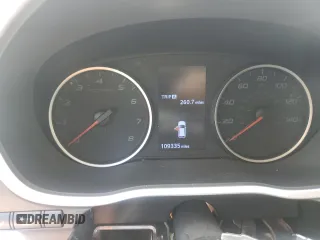 2020 Mitsubishi Eclipse Cross ES z VIN JA4AS3AA6LZ036325, wystawiony jako Copart lot #51579455 z przebiegiem 109 335 mil mil oraz Szkoda całkowita • Salvage title. Historia ofert i sprzedaży dostępna na DreamBid. Obrazek 9.