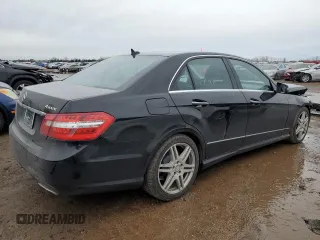 2010 Mercedes-Benz E-Class E 550 Luxury with VIN WDDHF9AB8AA233258, listed as a Copart auction lot 45865695 with 108,748 mi miles and Salvage Title. Bid and sale history available at carsss.com. Image 3.