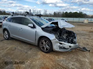 2015 Volvo V60 T5 Drive-E Premier Plus with VIN YV140MEC3F1187632, listed as a Copart auction lot 86790364 with 141,046 mi miles and Salvage Title. Bid and sale history available at carsss.com. Image 4.
