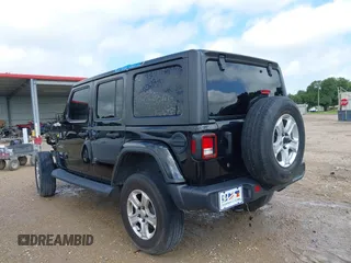 2019 Jeep Wrangler Unlimited Sahara with VIN 1C4HJXEN9KW514880, listed as a IAAI auction lot 42319437 with 70,186 mi miles and . Bid and sale history available at DreamBid. Image 3.
