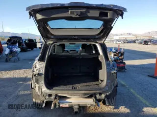 2018 Ford Escape S with VIN 1FMCU0F71JUB44345, listed as a Copart auction lot 47023335 with 40,849 mi miles and Salvage title. Bid and sale history available at DreamBid. Image 6.